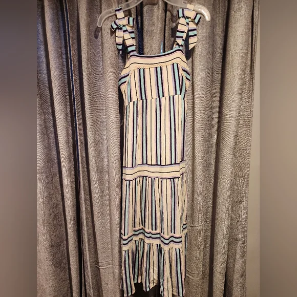 Lilt Dresses | Girls Lilt Size 10-12 Long Sun Dress. Excellent Condition. | Color: Cream/Purple | Size: 10g | Lilmj1'S Closet